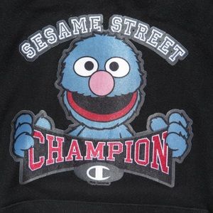 NWOT CHAMPION SESAME STREET GROVER RVERSE WEAVE SIZE LARGE